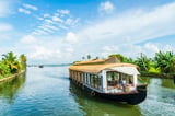 Alleppey houseboat experience