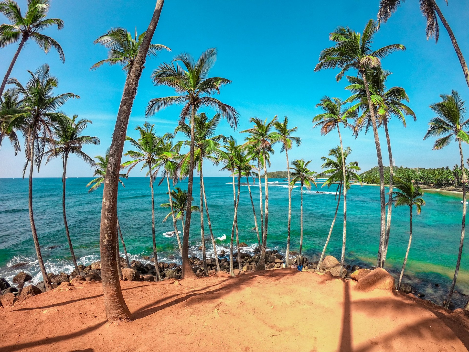 Sri Lanka Tea, Temples and Coast